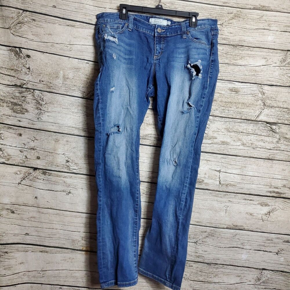 Torrid Destroyed Denim Jeans Size 14